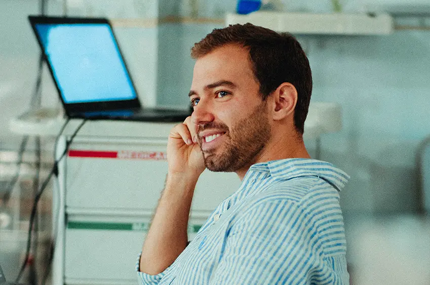 Dr. Ian Camilo Pós em Medicina de Emergência e Medicina Intensiva Liberdade Médica